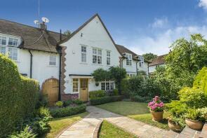 52, Denman Drive South, Golders Green, London NW11 6RH