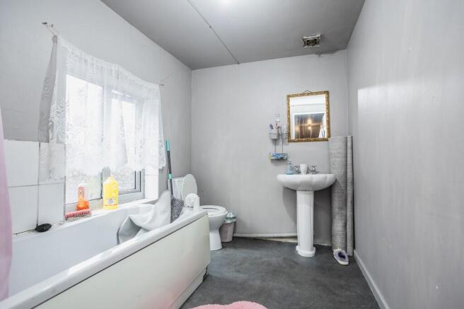 2 bed Terraced for sale Image 10