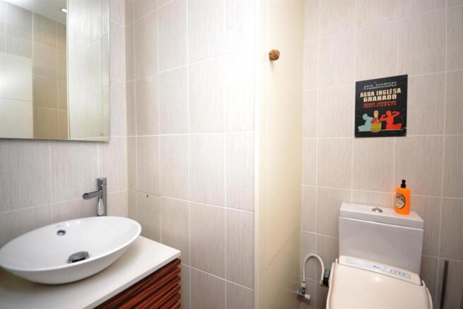 Guest cloakroom