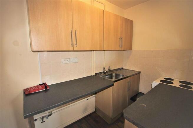 Kitchen: