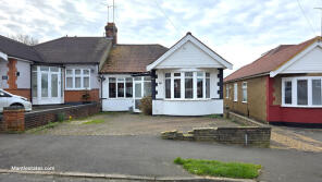 10, Sherwood Avenue, Potters Bar EN6 2LD