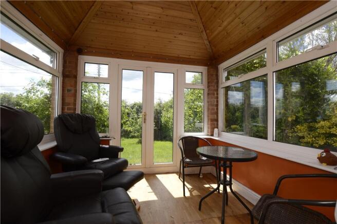 Porch/Garden Room 