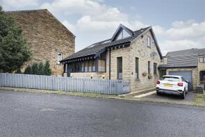 10, Heathfield Mews, Golcar, Huddersfield HD7 4BH