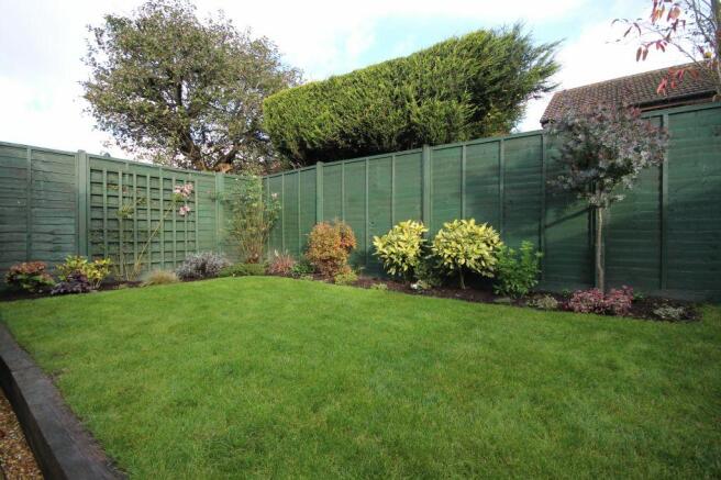 Rear Garden Photo 3