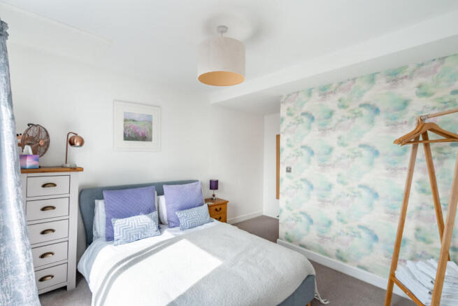 2 bed Apartment for sale Image 12