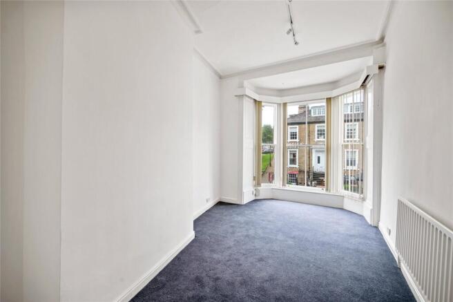 4 bed Terraced for sale Image 9
