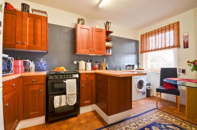 Kitchen Area.JPG
