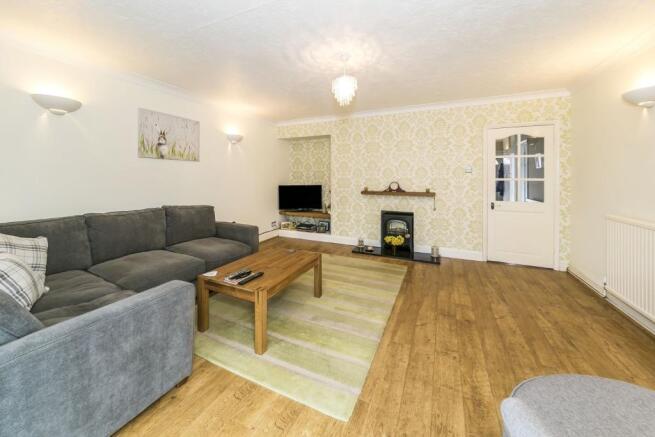 Lounge 2