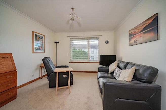 14 Laidon terrace Dundee-9.JPG