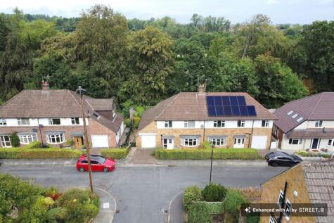 Dorset Close, Harrogate, HG1