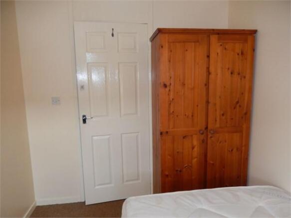Bedroom Room 3 with