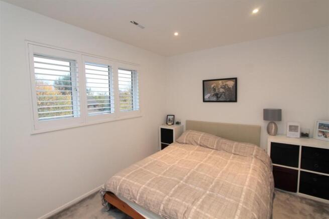 Master Bedroom.JPG