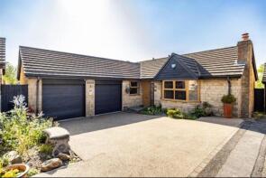 29, Bent Lea, Bradley, Huddersfield HD2 1QW