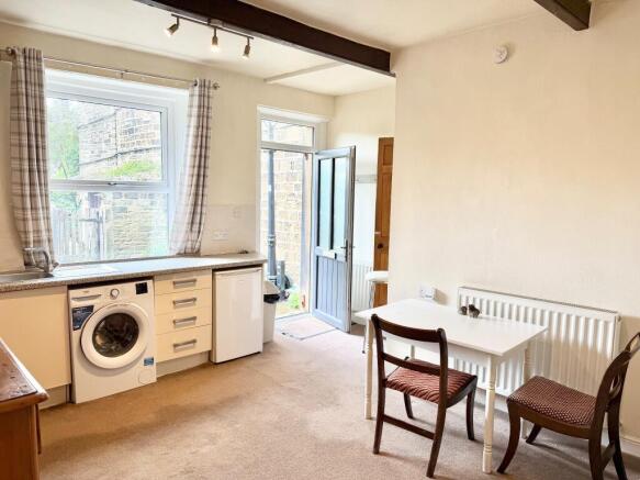 1 bed End of Terrace to rent Image 6