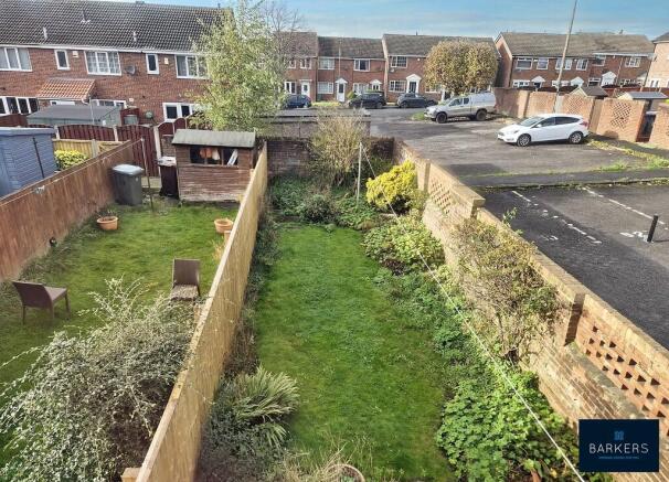 2 bed Town House for sale Image 10