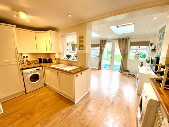 Kitchen Diner