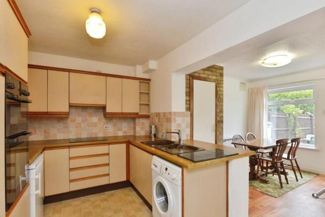 Mays Way, Potterspury, Towcester, Northamptonshire, NN12 photo 4