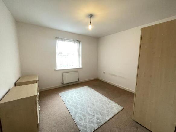 2 bed Apartment for sale Image 4