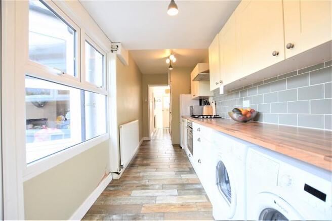 Kitchen 1
