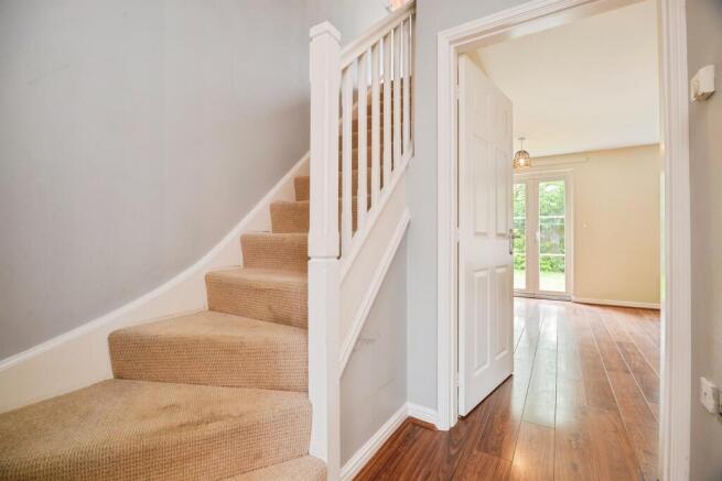 3 bed Semi-Detached for sale Image 9