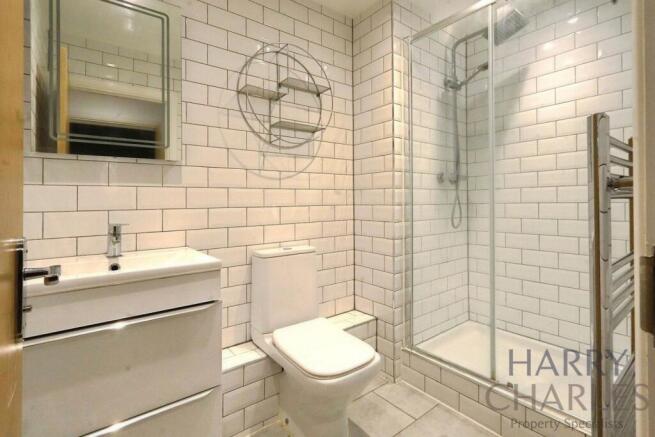 Re-fitted En-Suite