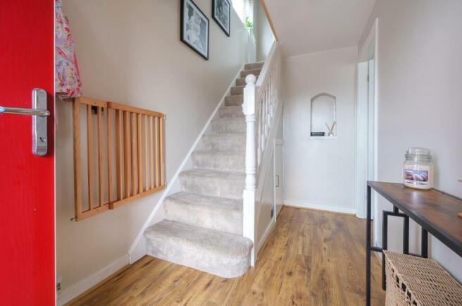 3 bed Semi-Detached for sale Image 4