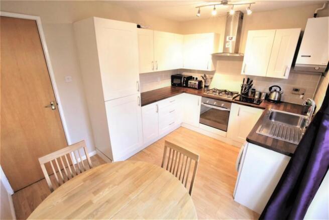 Kitchen / Breakfast 
