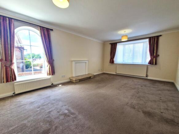 2 bed Bungalow for sale Image 5
