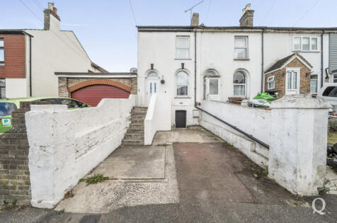 Gillingham Road, Gillingham, Kent, ME7