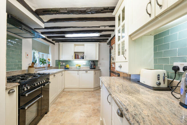 Compton, Chichester photo 4