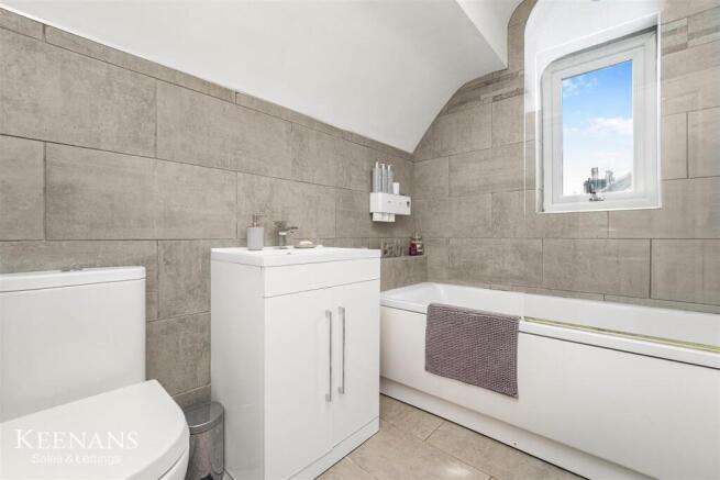 3 bed Detached for sale Image 10