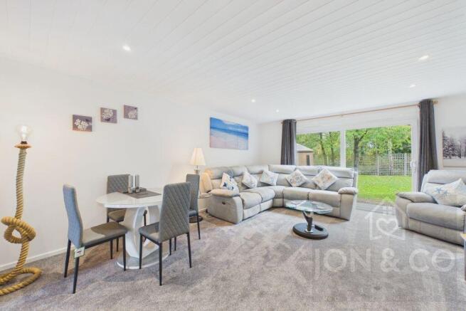 The Roundel | Overstone Park | NN6 photo 3