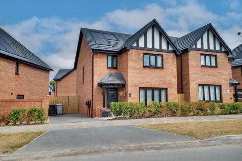 Cowfield Way, Somerford, CW12