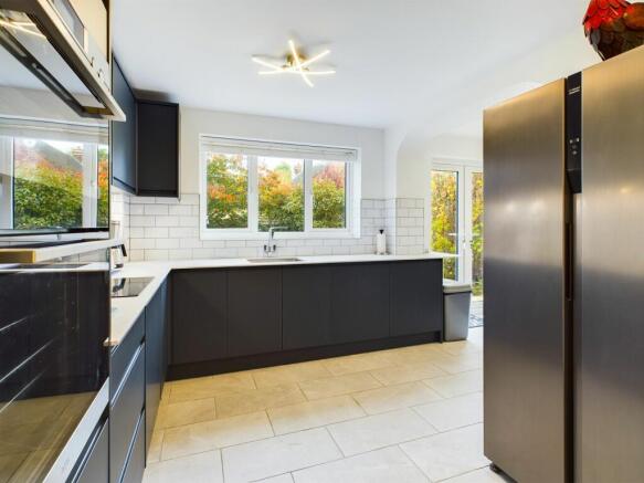 Kitchen/Breakfast Room