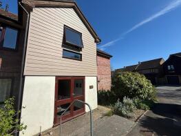 17, Bicknell Gardens, Yeovil BA21 4LT