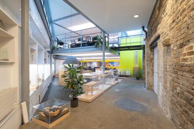 1 Rawstorne Place - Reception