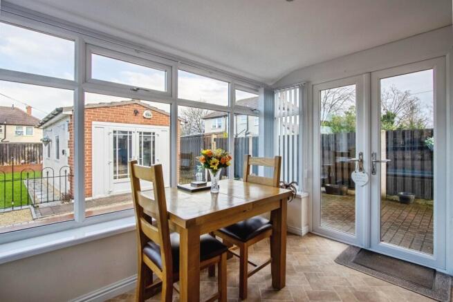 2 bed Semi-Detached for sale Image 10