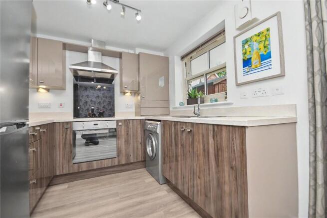 Oak Park Lane, Leeds, West Yorkshire photo 4