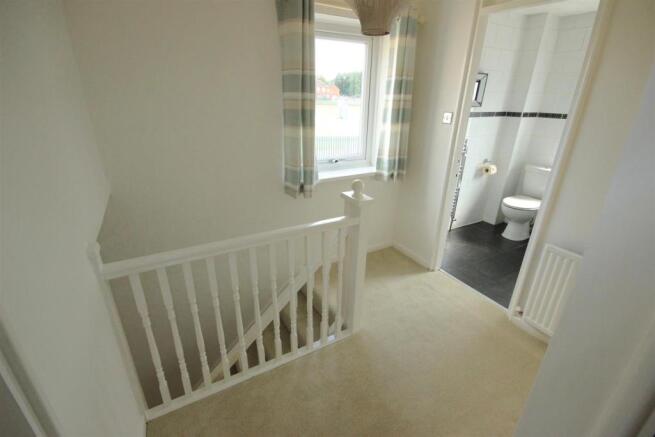 FIRST FLOOR LANDING