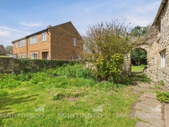 3 bed Cottage for sale Image 8