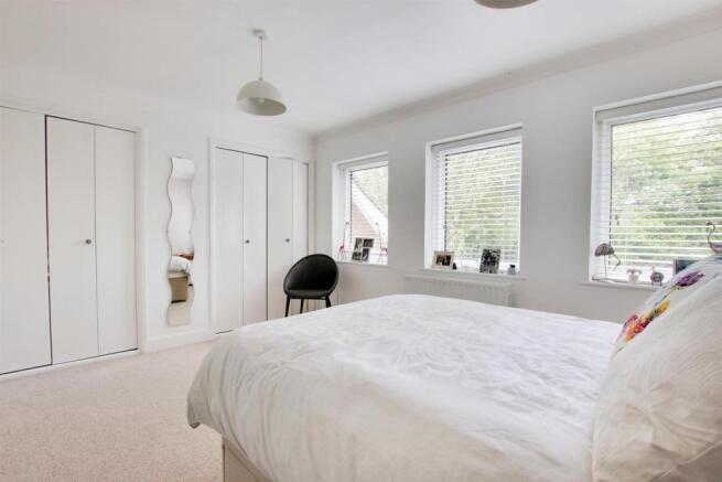 Guest Bedroom.jpg
