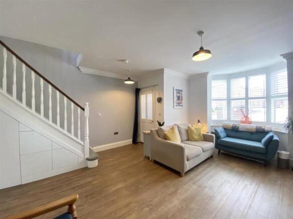3 bed Semi-Detached for sale Image 4