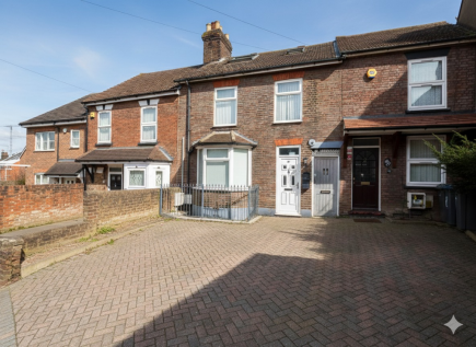 Farley Hill, Luton, Bedfordshire, LU1 5EE