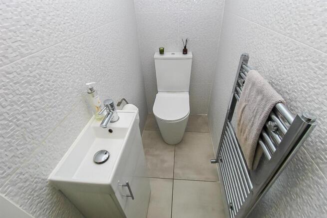3 bed Semi-Detached for sale Image 7