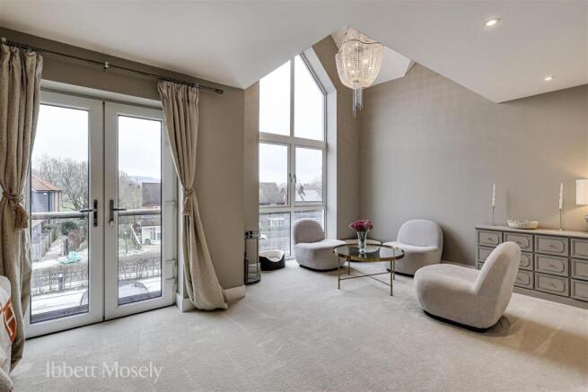 4 Reception Room.jpg