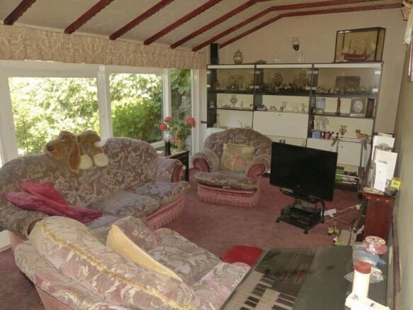 lounge 1