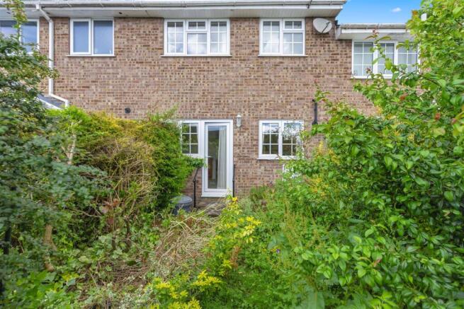 3 bed Town House for sale Image 7