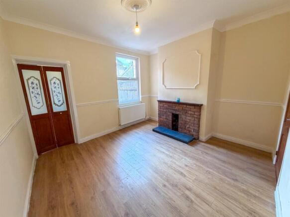 John Street, Ruabon, Wrexham photo 4