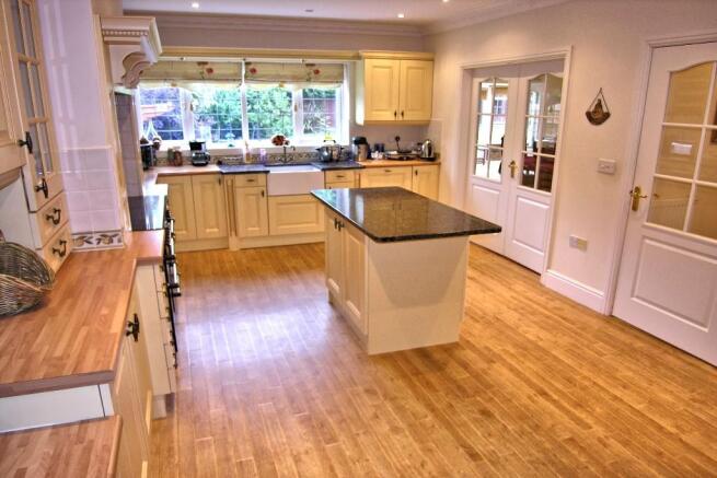 KITCHEN VIEW 3