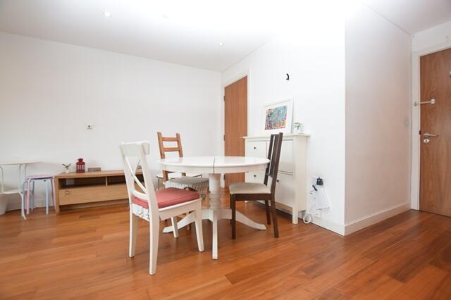 2 bed Apartment to rent Image 5